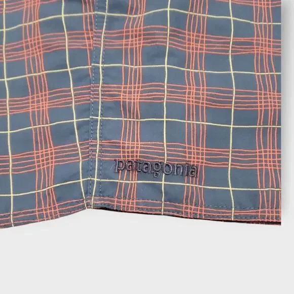 Patagonia Twenty-threes Board Shorts Mens Swim Trunks Red Blue Plaid Sz 33 - Picture 11 of 12